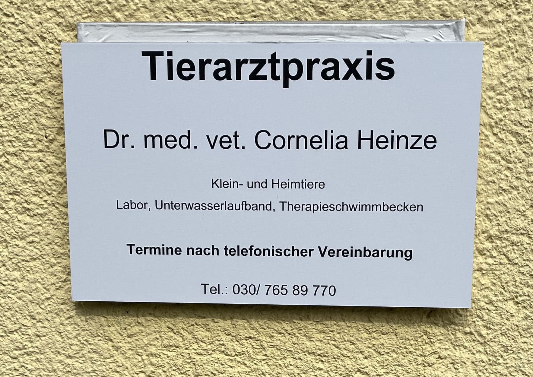 Dr.med.vet. Cornelia Heinze - Tierarzt
